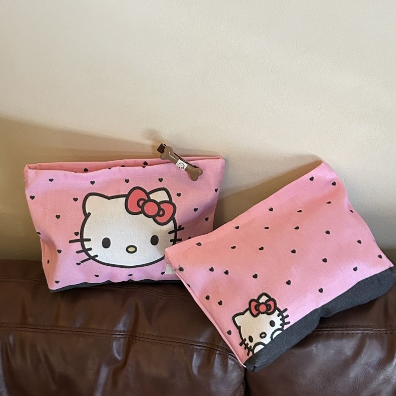 Stationery Supplier - Kawaii Hello Kitty Cute Lightweight Makeup